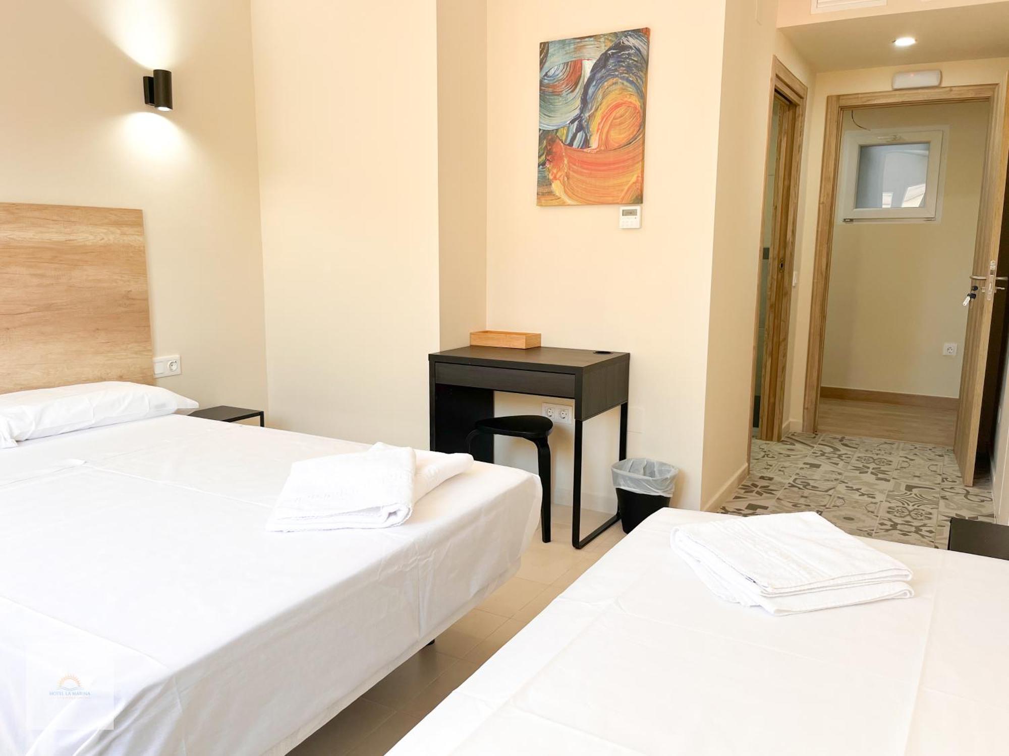 Hotel La Marina Elche ลามารีนา ภายนอก รูปภาพ