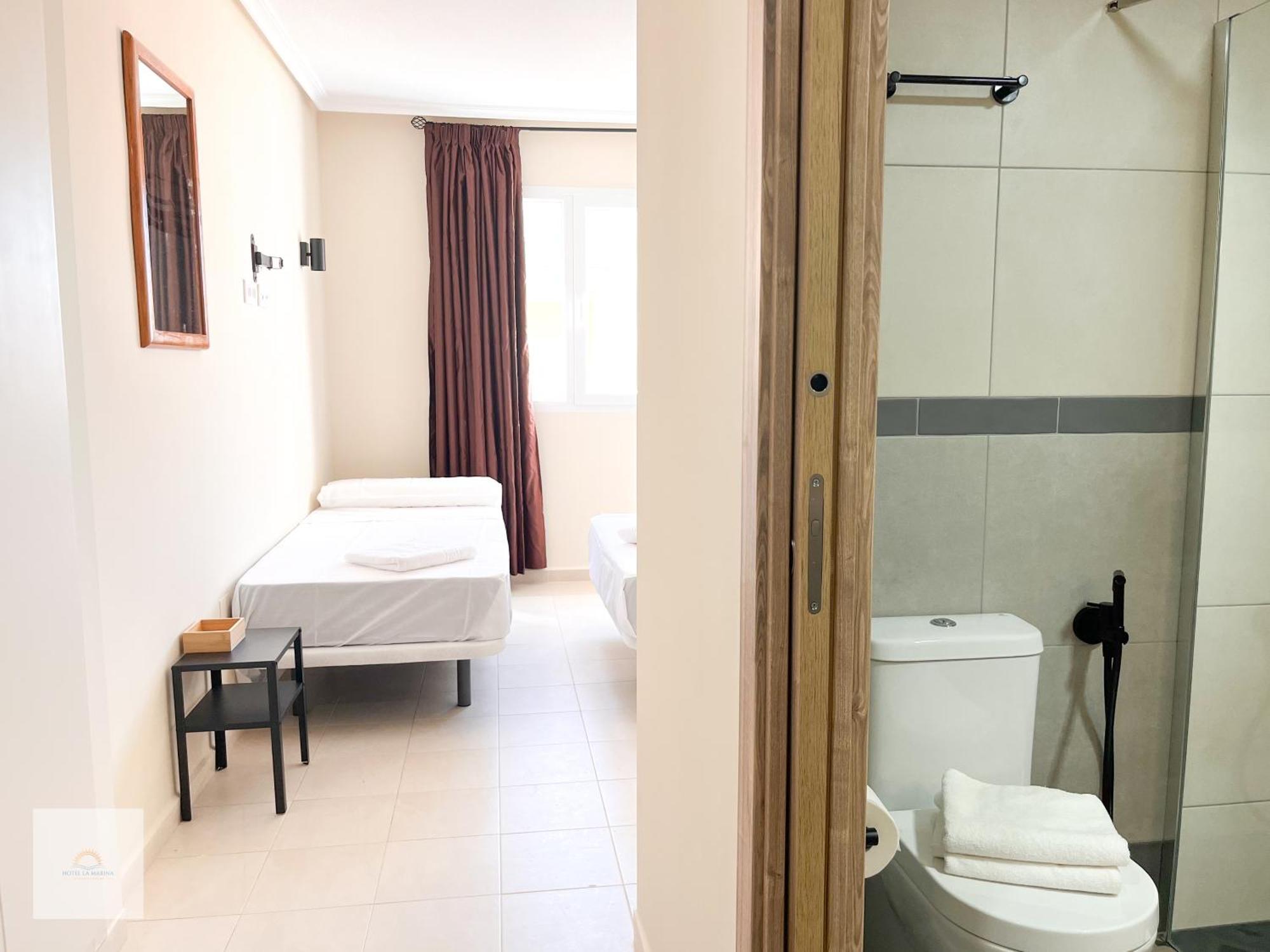 Hotel La Marina Elche ลามารีนา ภายนอก รูปภาพ
