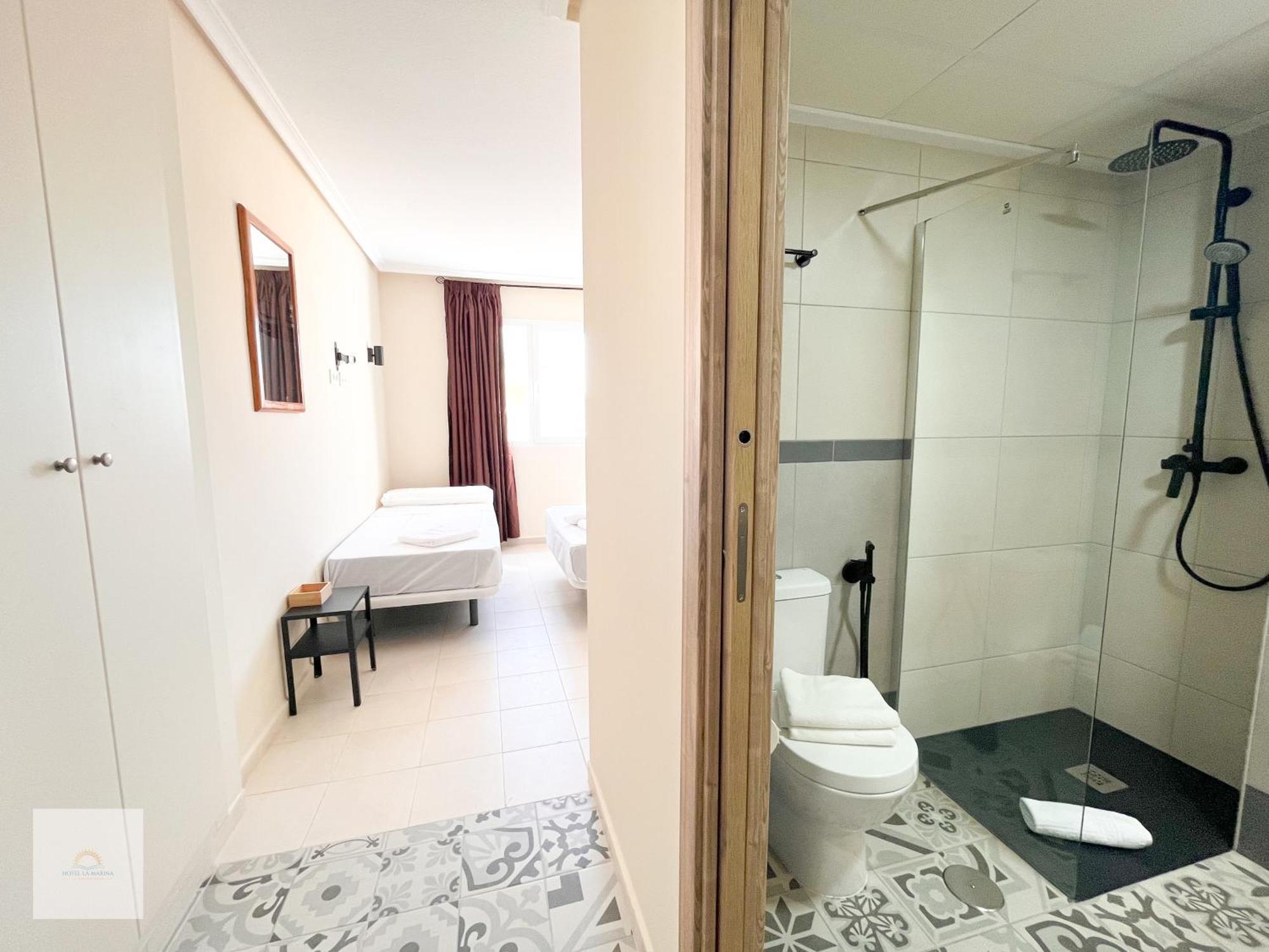 Hotel La Marina Elche ลามารีนา ภายนอก รูปภาพ