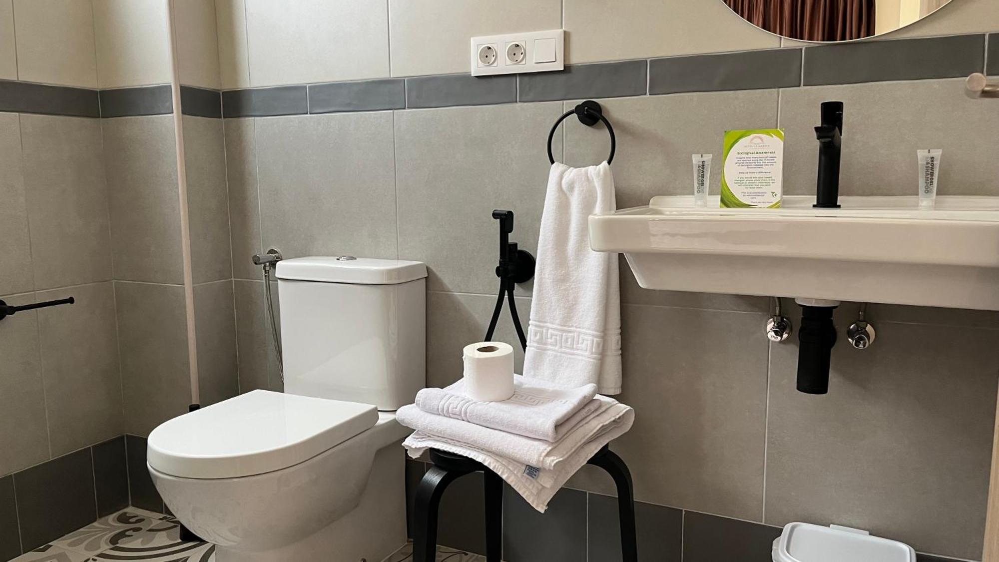 Hotel La Marina Elche ลามารีนา ภายนอก รูปภาพ